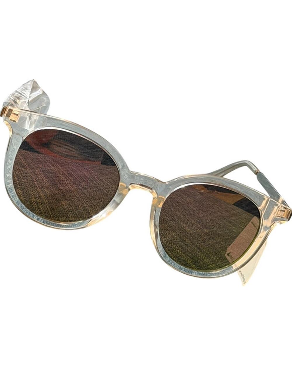 Oscar de la Renta Oscar 1289 Sunglasses White frame, reflective lenses
